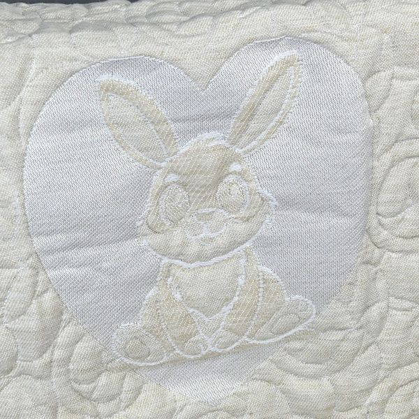 Плед детский стеганый Adin Baby 90 x 95 см арт. 9505, бежевый (Зайка) 191275 фото &mdash; Кузя