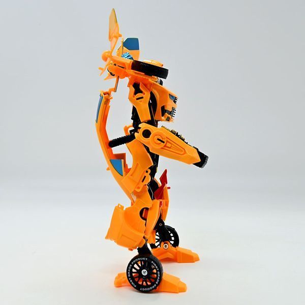 Робот-трансформер Robot King с оружием 8816-5 189105 фото &mdash; Кузя