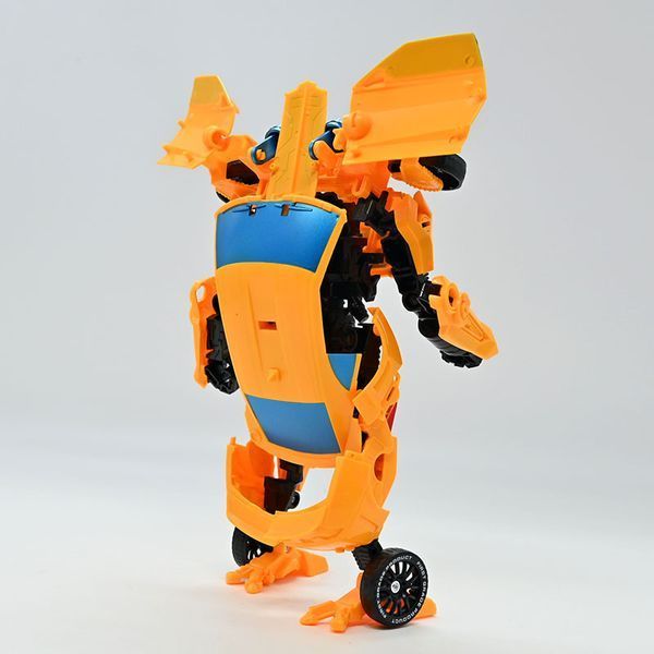 Робот-трансформер Robot King с оружием 8816-5 189105 фото &mdash; Кузя