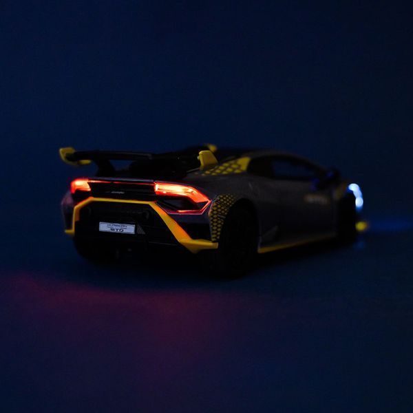 Машинка металлическая с подсветкой и звуком Lamborghini STO Автопром 68716AG 186853 фото &mdash; Кузя