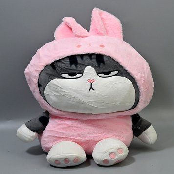 Мягкая игрушка "Котик в комбинезоне" M 16949, 30 см, 3 цвета 179696 фото &mdash; Кузя